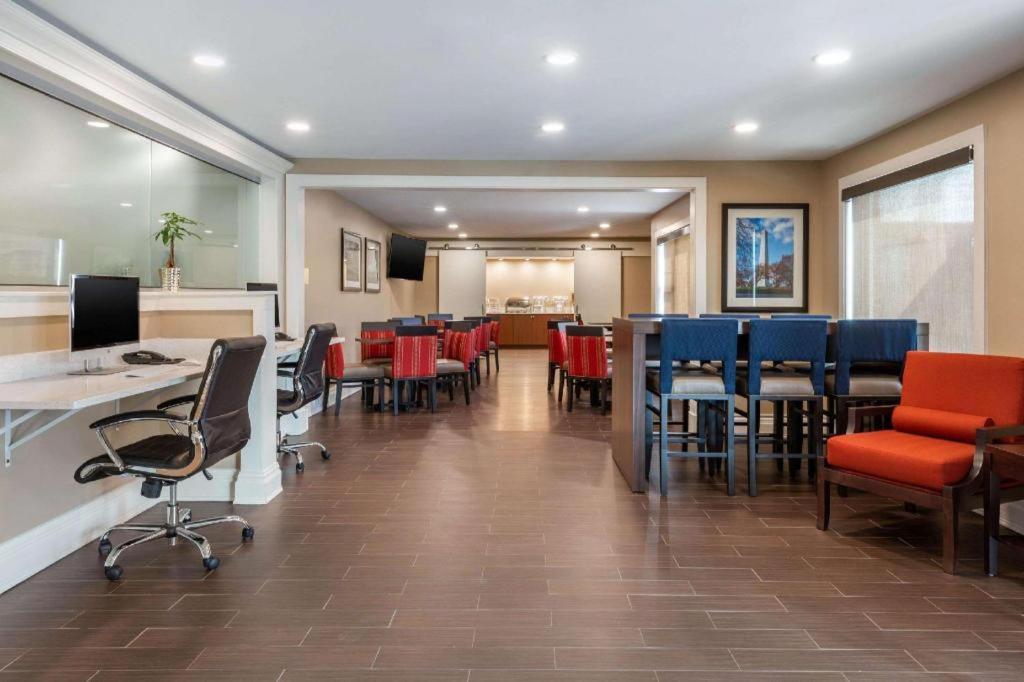 Comfort Inn Danvers - Boston North Shore Екстериор снимка